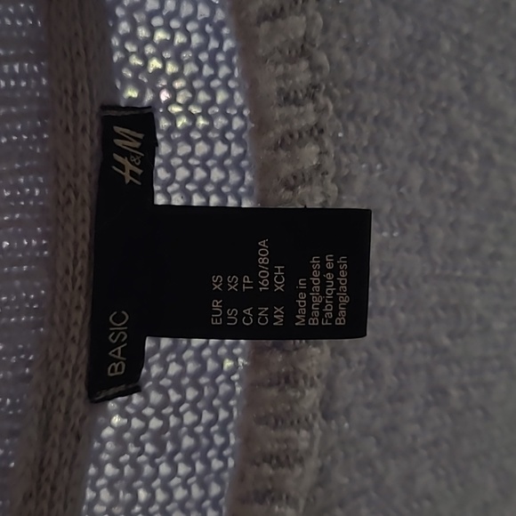 H&M basic Sweater - Picture 3 of 3